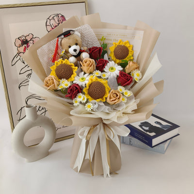 Future Flourish - Soap Flower Fushion Bouquet