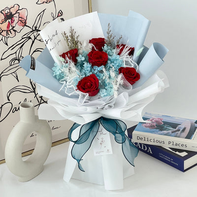 Frost Kiss - Preserved Flower Bouquet